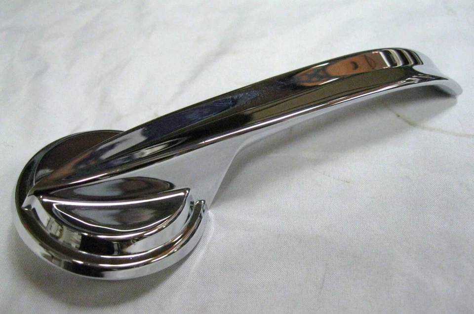 Ford Fairlane 1962 juego de manivela y manivela cromada hace ambas puertas Foto 4 de 4