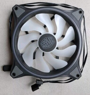 Cooler Master DF1402512RFMN PC Case Cooling Fan 650-1500RPM Gehäuselüfter LED