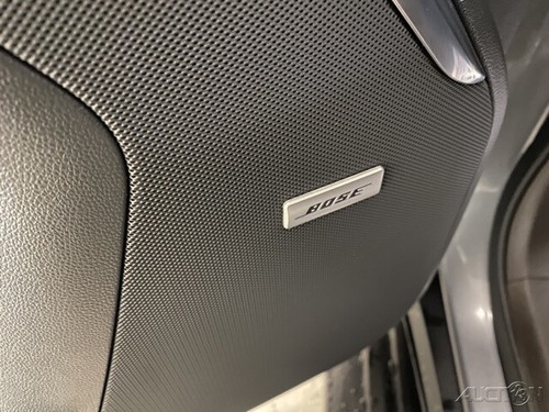 2022 GMC Yukon Denali - Picture 11 of 23