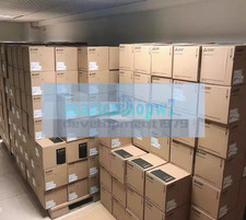 ONE NEW Mitsubishi Inverter FR-F740-S75K-CHT