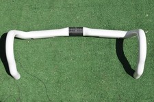 White Road Bike Carbon Handlebar 270g Durable Ahb15 420mm Center To Center Usa White Road Bike Carbon Handlebar 270g Durable Ahb15 420mm Center To Center Usa