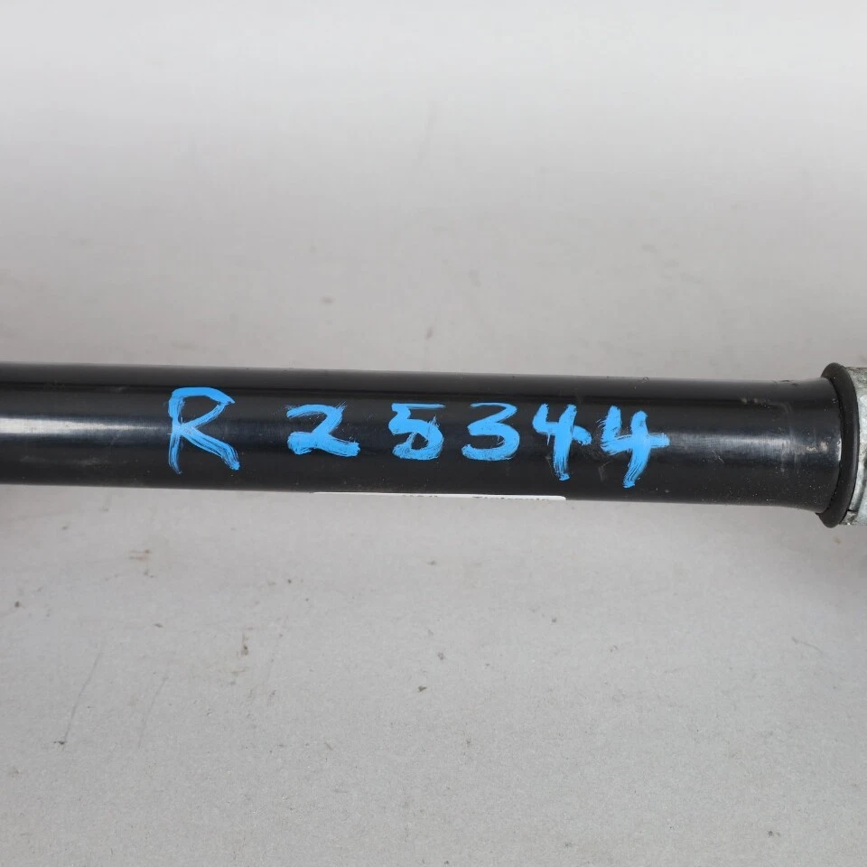 Porsche Boxster 1998-2002 eje automático 2,5 2,7 98633202408 OEM usado Foto 3 de 4