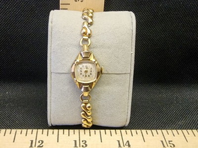 #ad Vintage Evkob Women#x27;s Watch Does Not Work Parts Repair Only $25.00