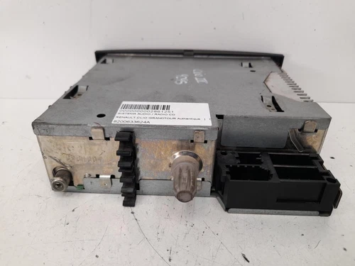 8200633624A System Audio / Radio/CD für RENAULT Clio III Grandtour 2008 2861251 - Bild 3 von 10