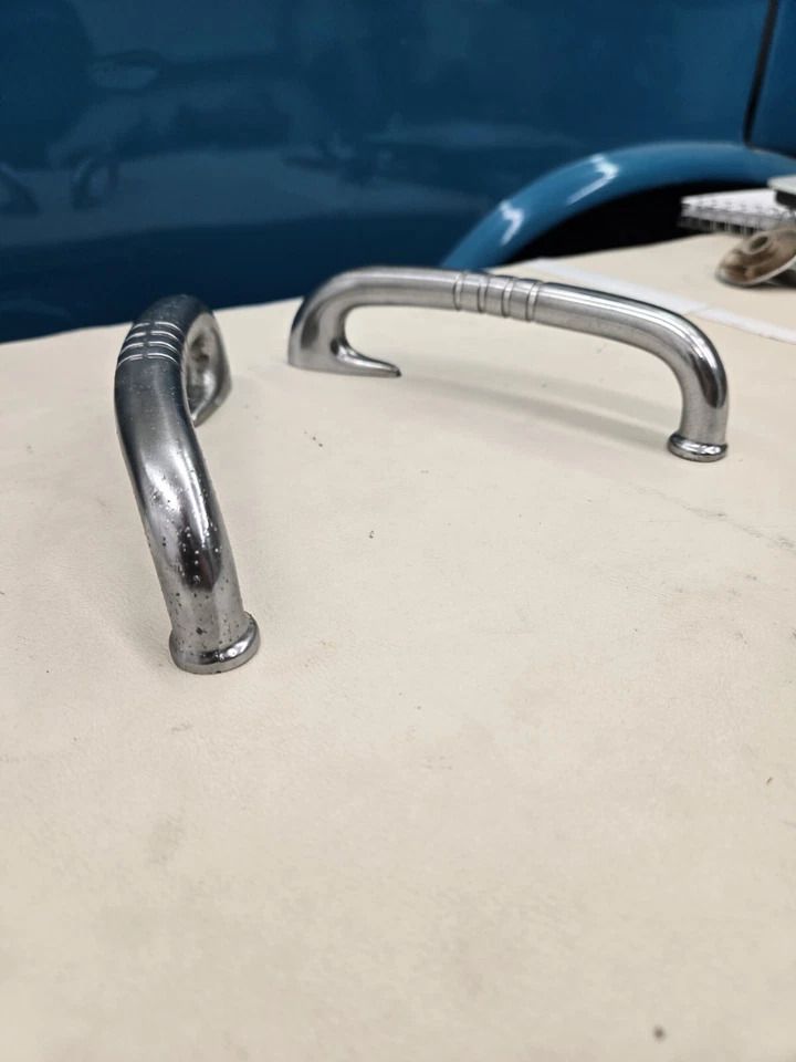 Par de manijas de agarre de asiento trasero Desoto 1950-53 Foto 2 de 4