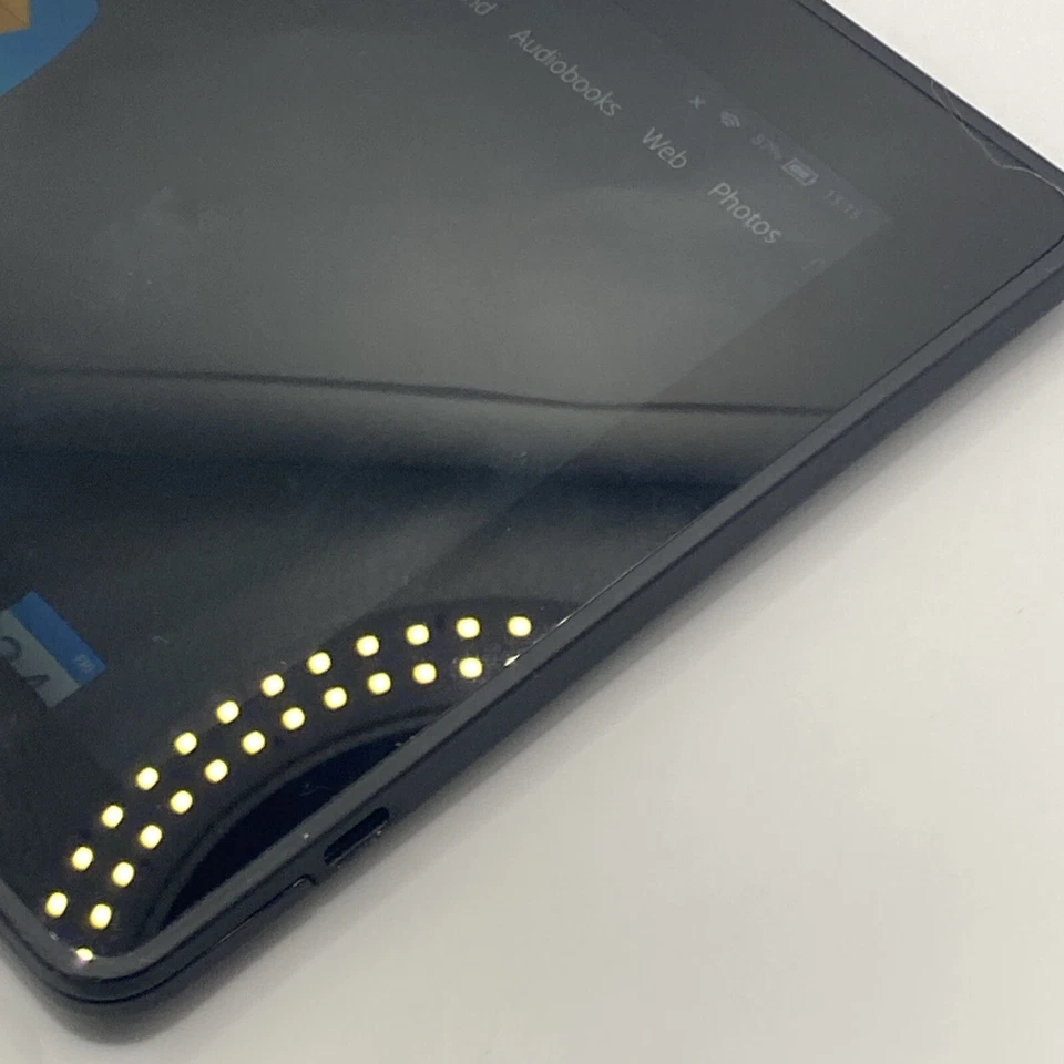 Amazon Kindle Fire HDX 7 (3rd Gen) 16GB Wi-Fi/ Cellular (O2, Tesco, Giff Gaff) - Image 4 of 4