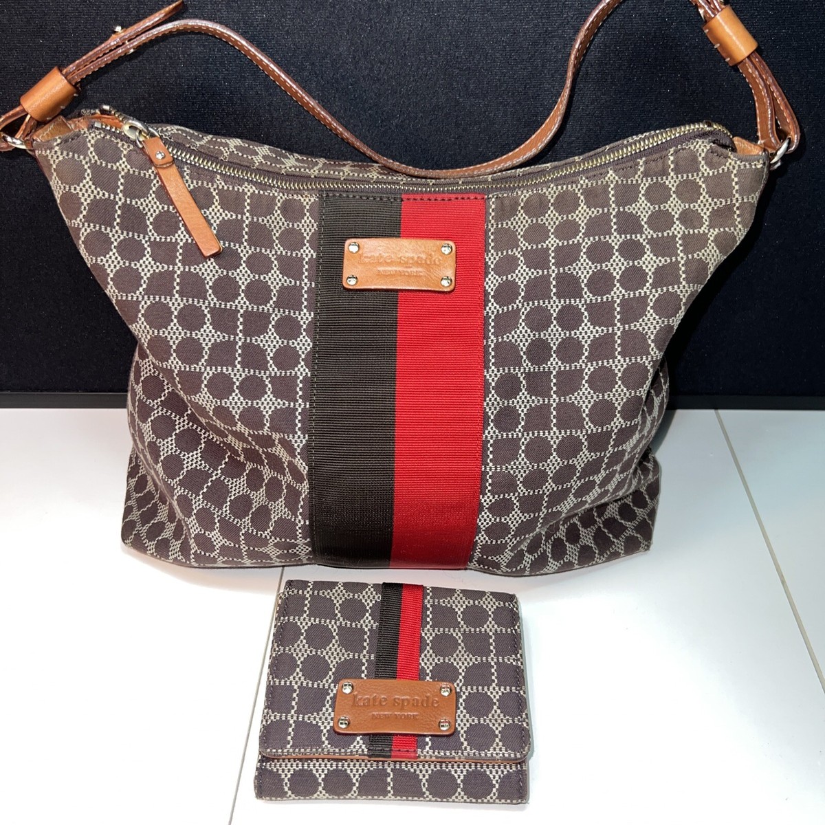 ケイトスペード スティービー クラシックスペード Spade Stevie spade 