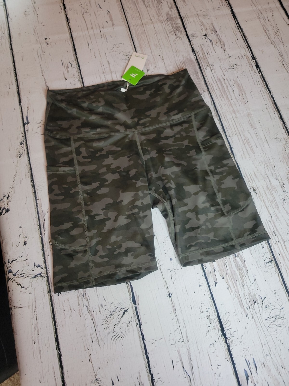 Letsfit Y04 Women Green Camo Biker Shorts Workout Gym Highwaist Pockets LARGE-image