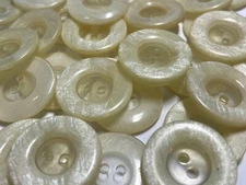 Retro 80's Italian Button Cream Pearlized Poly/Clear 15mm 18mm 23mm 2hole