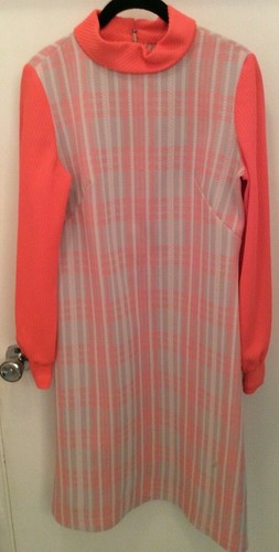 VINTAGE HANDMADE KLEID MIT WESTE - Bild 4 von 9