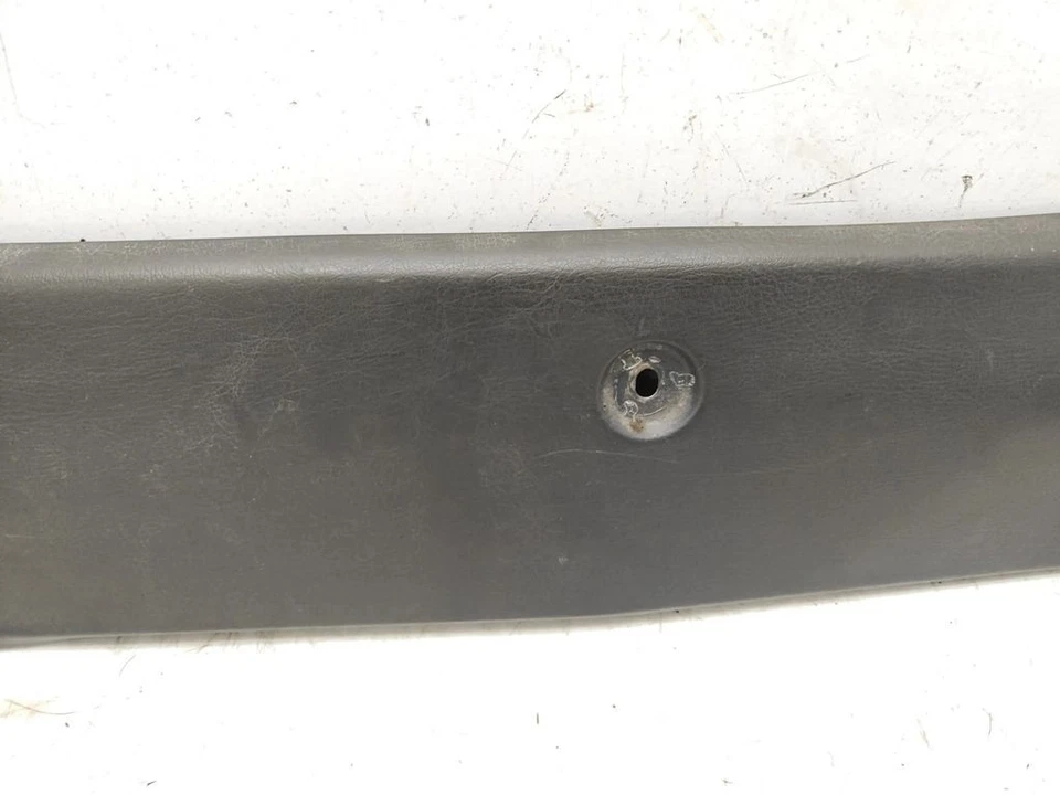 Mazda B2200 B Series UF 1989 2.2D Other Rear Interior Part Plastic Profile - Image 3 of 4