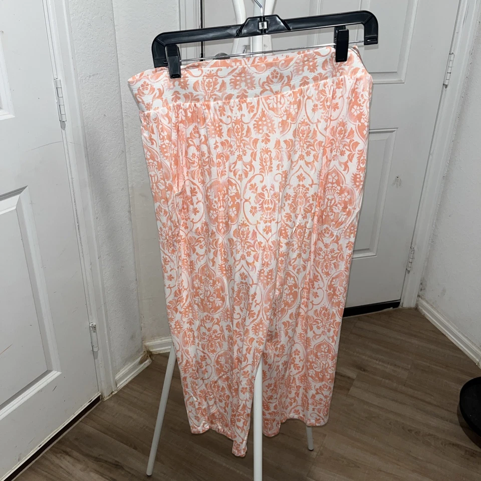 Liz Claiborne 2 Piezas Poliéster Spandex Ropa de Salón Capri Set PJ Plus Talla Lg Foto 3 de 4