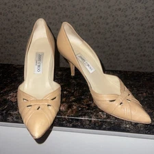 JIMMY CHOO beige leather pointed toe heels sz 38 Sz 7.5M