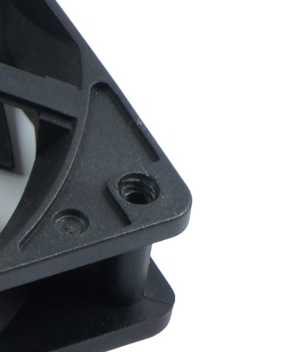 ThermalTake TT-1225 A1225L12S 120mm x 25mm DC12V 0.3A 6-Pin 6-Wire Black Fan - Picture 12 of 19