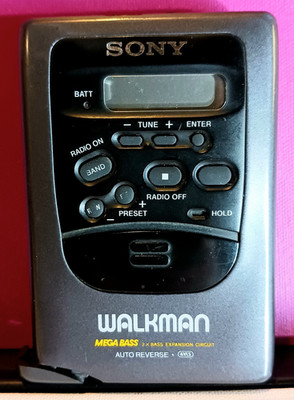 Sony Walkman WM-FX52 AM/FM Digital Radio Cassette Player Mega Bass Auto Reverse