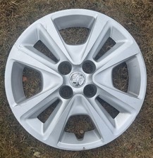 Genuine Vauxhall Corsa E 15 Wheel Trim - Hub Cap - Gm 13380937 - Oem Genuine Vauxhall Corsa E 15 Wheel Trim - Hub Cap - Gm 13380937 - Oem