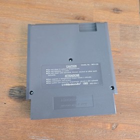 The Jetsons Cogswell's Caper NES Cartridge + Bonus Display Box -see description