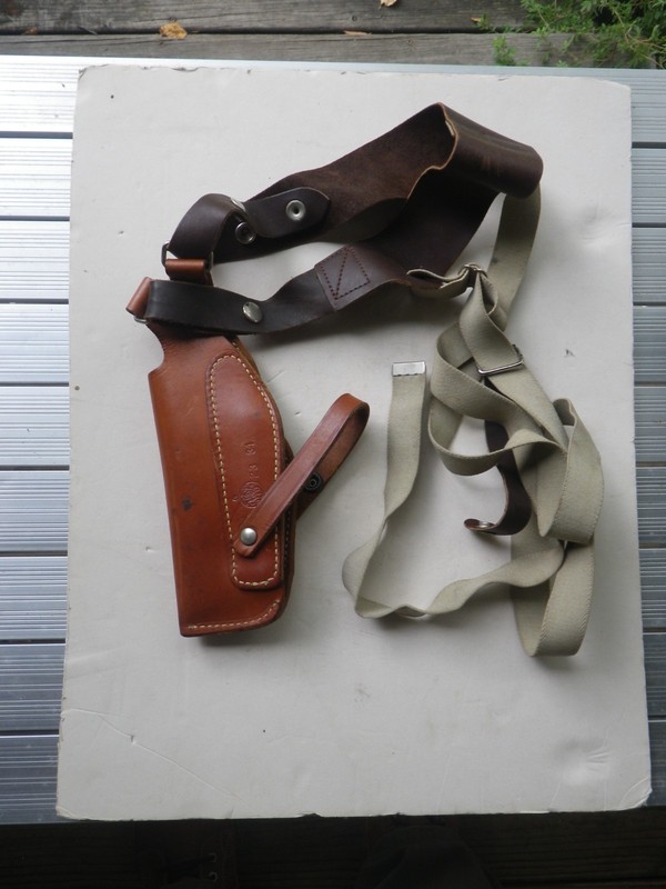 Smith & Wesson Leather Shoulder Holster marked 23 34  for K Frame 4" Right Hand