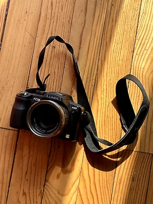 PANASONIC LUMIX FZ38, très bon état