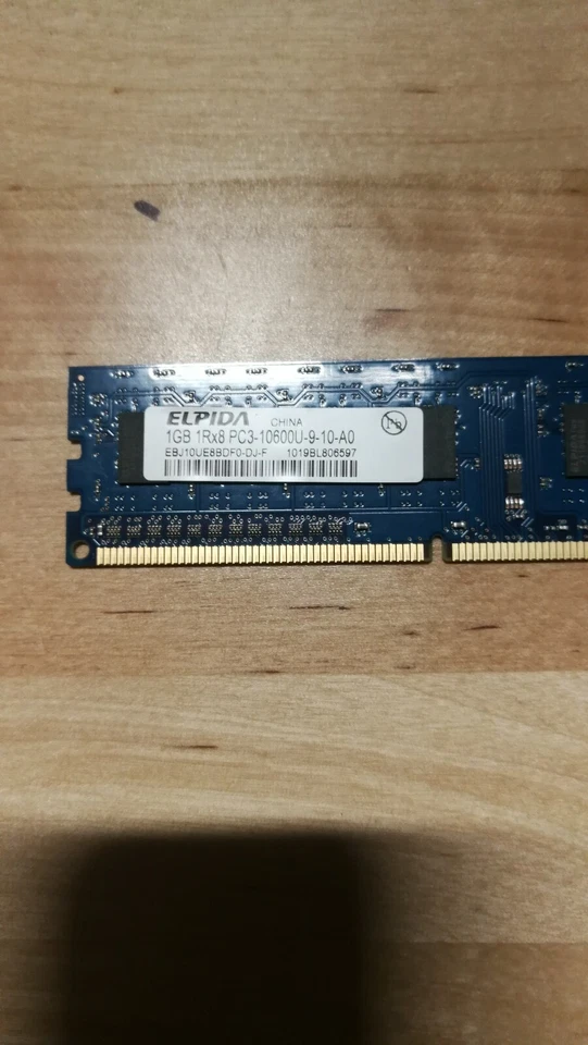 PAIR OF Elpida EBJ10UE8BDF0-DJ-F PC3-10600U-9-10-A0 1GB Memory RAM FREE SHIPPING - Image 3 of 3