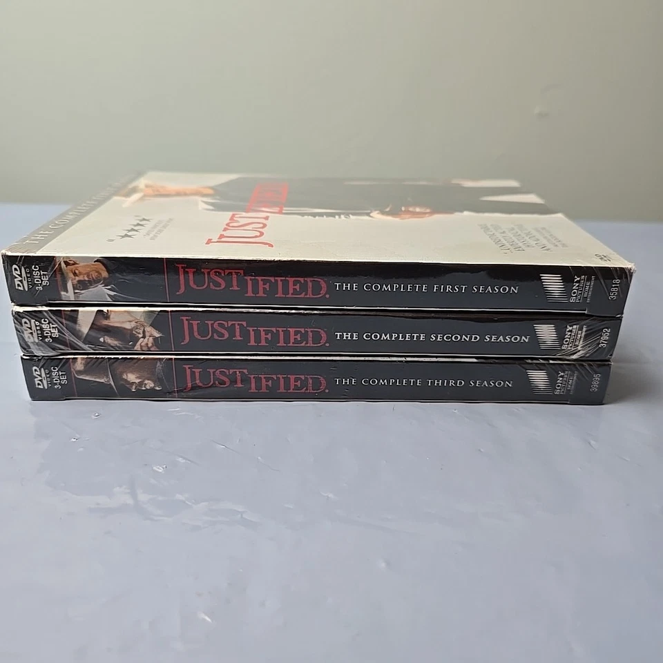 Justified - The Complete Season 1-3 DVD Seasons Box Set Lot-New Sealed Foto 2 de 4