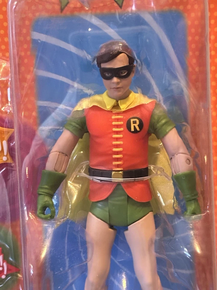 McFarlane DC Toys Batman Classic T.V. Figura de acción serie Robin Boy Wonder NUEVA Foto 3 de 4