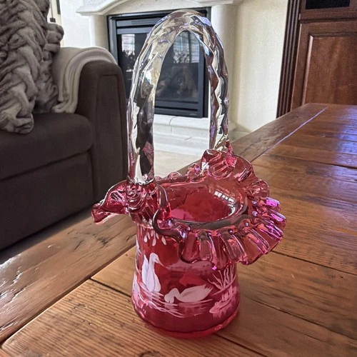 Fenton Mary Gregory Cranberry Basket 1996 SWANS in the POND Exclusive 43/2000