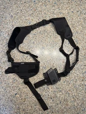 Gun Mate RH Shoulder Holster For Glock 23 With Mag Pouch ￼