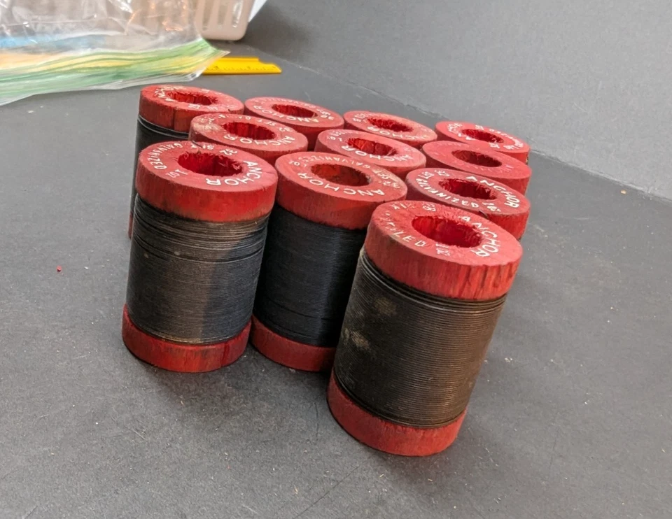 LOT OF 11 Vintage Anchor Red Spool 32 Sq. Ft. Galvanized 1 Oz 1.5 Inch - Image 2 of 4