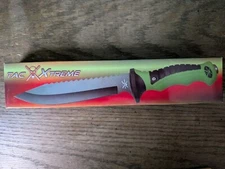 Tac Xtreme 12" Black Blade Green & Black Handle w/ Sheath TX-077GB