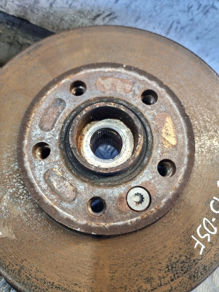 VW TRANSPORTER BUJE NUDILLO 7E0615312 DELANTERO DERECHO 2.0L TDI T26 FURGONETA PANEL HOMBRE 2015 Foto 4 de 4