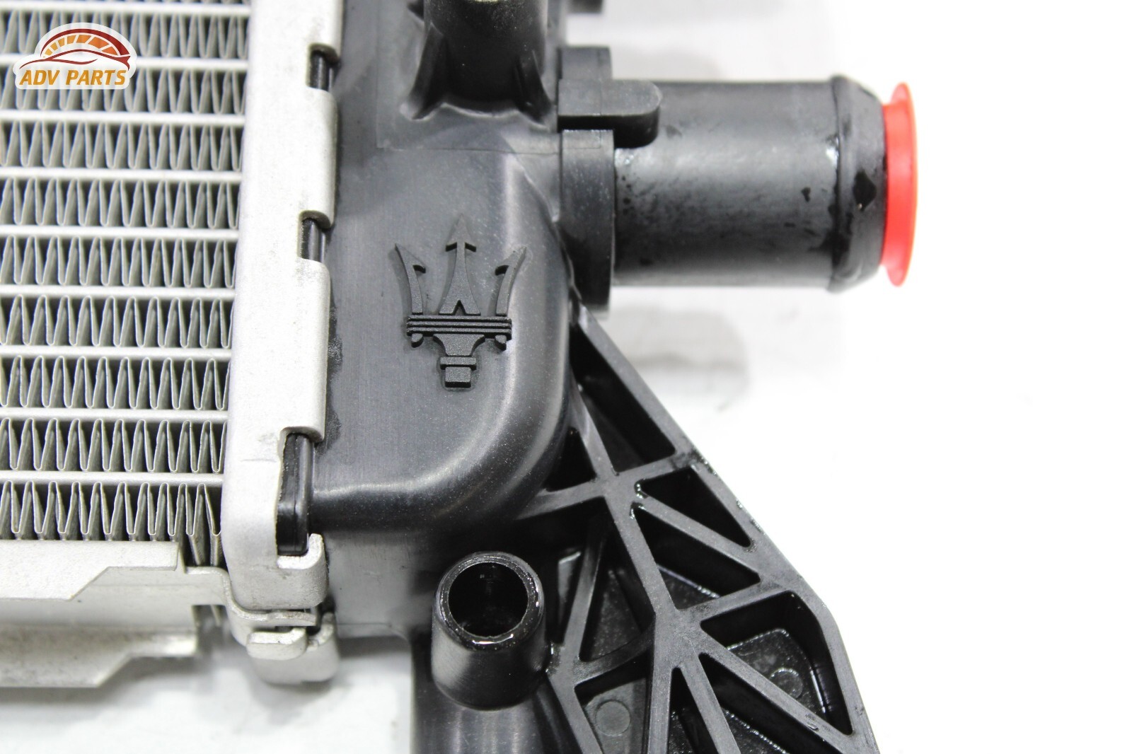 2017-2020 MASERATI LEVANTE 3.0L ENGINE COOLING COOLANT AUXILIARY RADIATOR OEM