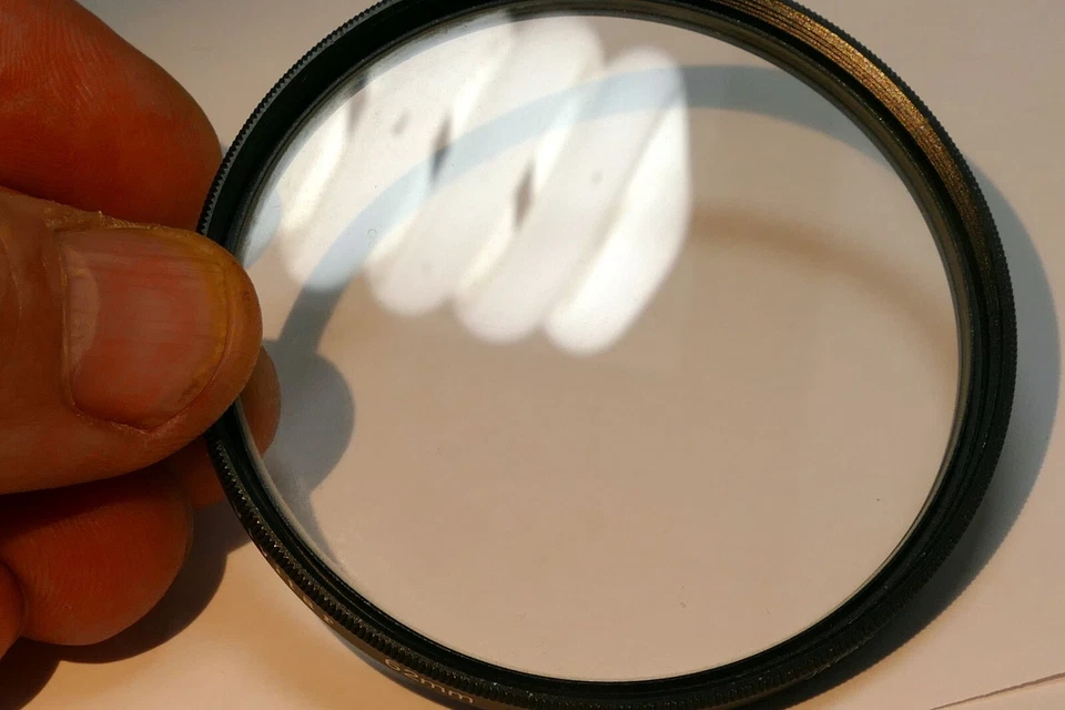 Vivitar  62mm Lens Filter  UV (0)  Haze - Image 4 of 4