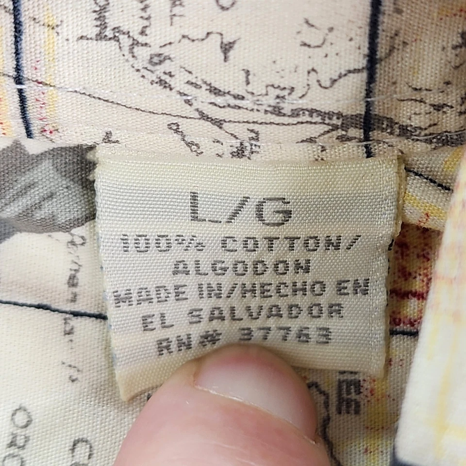 Camisa masculina vintage com botões Crossings grande multicolorida mapa de marlins de pesca - Imagem 4 de 4