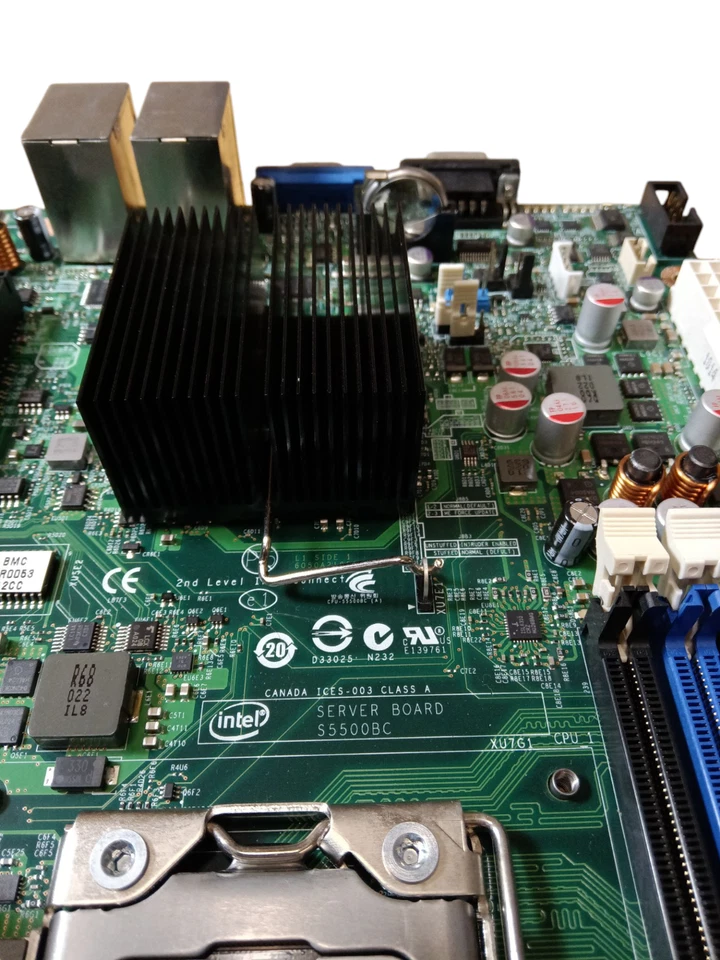 Intel S5500BC LGA1366 Motherboard EATX Server Motherboard W/ 2X Xeon E5530 SLBF7 - Image 3 of 4