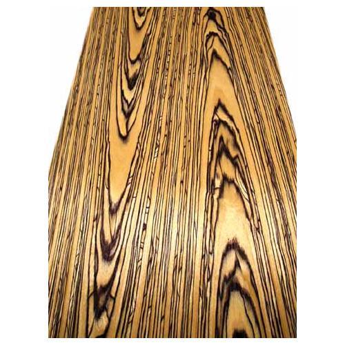 Placage Bois SaRaiFo Fantasma NERO - 250x63cm, épaisseur 0,45mm, Avec Non-tissé (1 Feuille)