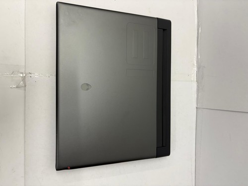 Dell Alienware M18 R2 Gaming i7-14650HX 16GB DDR5 1TB SSD 8gb RTX4060 18.4" - Afbeelding 10 van 12