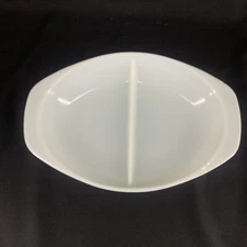 Vintage Pyrex White Milk Glass Divided Serving Dish Platter Bowl 1 1/2 QT #1063
