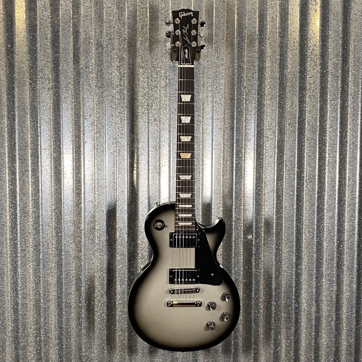 Gibson Les Paul Studio 2009 Silverburst Guitar & Case #0397 Used