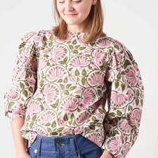 Mille Lila Top in a lotus floral print Large