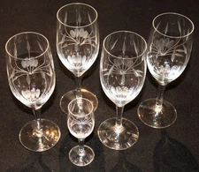 Colony Glass Set Of Five Stemware Pieces Pattern COL50