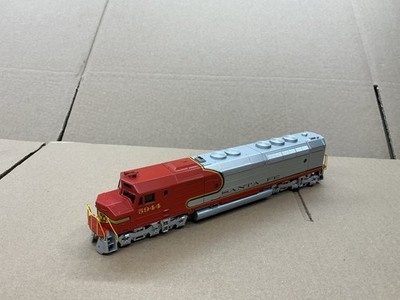 ATHEARN HO SCALE DIESELLOK FP45 SANTA FE ROT & SILBER FUNKTIONSTÜCHTIG!