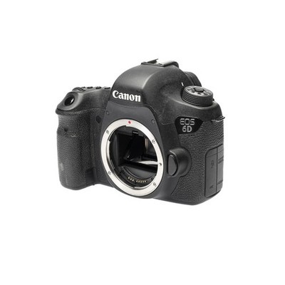 Canon EOS 6D (Vollformatsensor 20,2 MP) gebraucht ca. 81.000 Ausl. Kamera