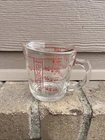 Vintage Pyrex Measuring Cup 508  1 Cup Red Lettering Closed D Handle USA