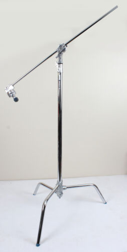 Avenger A2033FKIT C-Stand w D200 2 1/2" Grip Head & D520 40" Extension Grip Arm