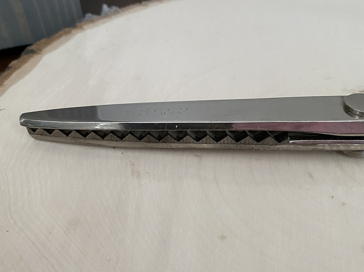 Vintage 9" WISS Pinking Scalloping Shears Craft Dressmaker Scissors Model CC9