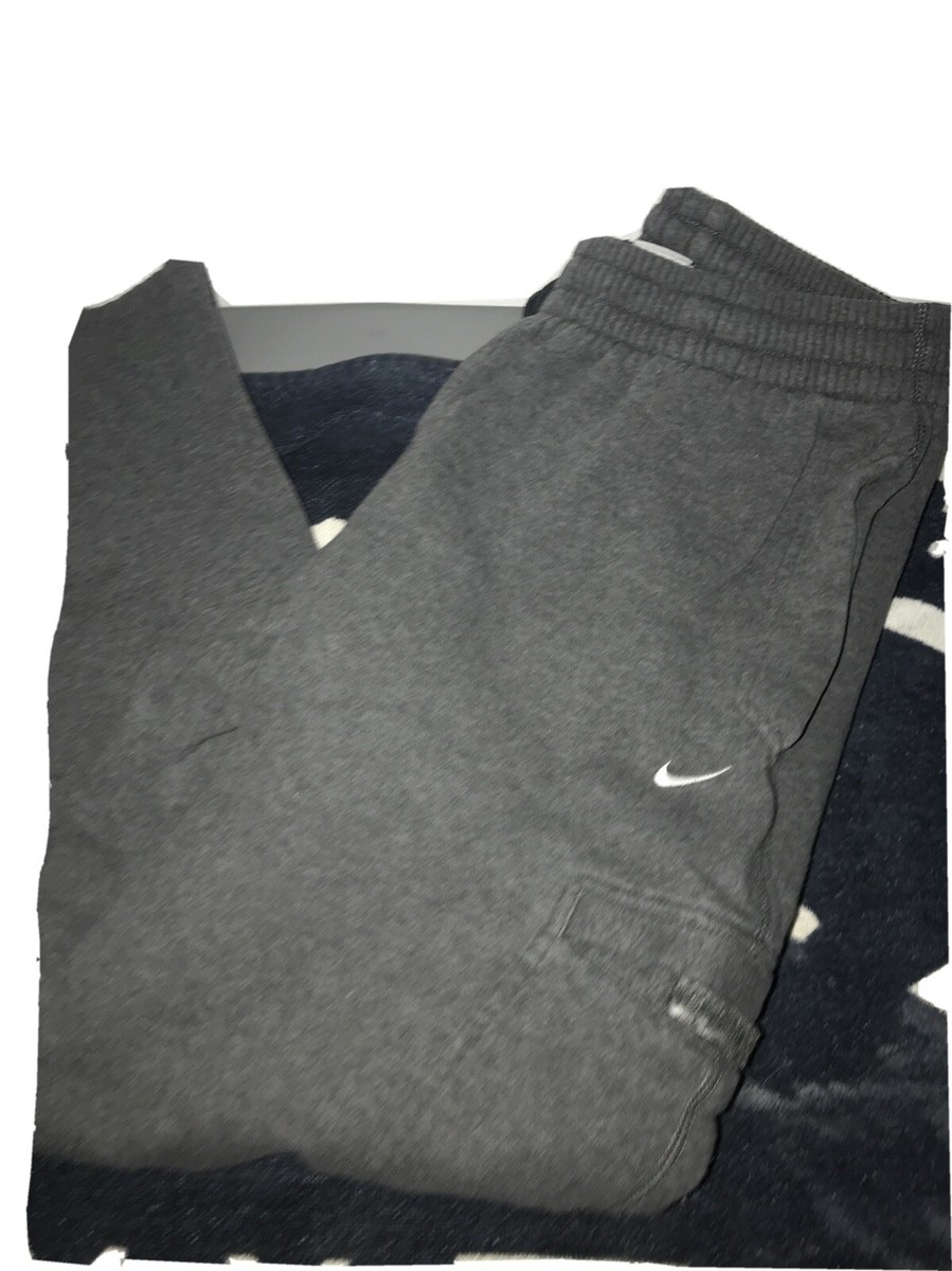 nike sweatpants side pocket