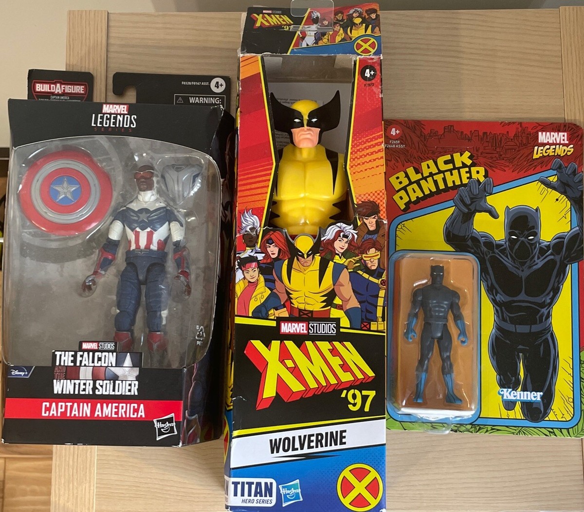 Hasbro Kenner Marvel Legends Black Panther X-men Wolverine Cpt
