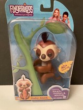 WOW WEE FINGERLINGS Interactive Pet Baby Sloth - KINGSLEY NEW 2016