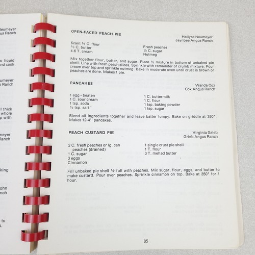 "Chow Time III" PNW Western States Angus Auxiliary Cookbook, Meat Cut Charts - Picture 4 of 8